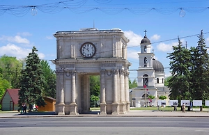 Курс на русофобию: Что будет с отношениями РФ и Молдавии после выхода Кишинёва из СНГ