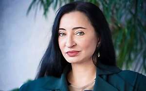 Значит, эта семья ненастоящая. Я убеждена, что ничего хорошего из этого не выйдет, даже если тест покажет: отцом ребёнка является именно тот мужчина, который и предполагался. Фундамент такой семьи уже с трещинами, с червоточинами, и построить на нём нормальные отношения не получится. Это как склеенный кувшин: вода всё равно будет просачиваться, он уже непригоден.