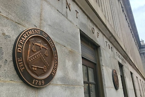 США разрешили до 16 мая операции с нефтью РФ, отгруженной до 17 апреля