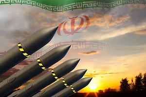 В Тегеране заявили об ускорении поставок ракет и БПЛА во время перемирия с США