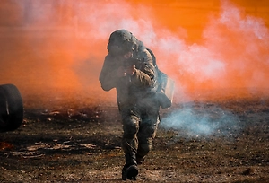 Феноменальный дебют: Новичок за три дня освоил дрон и сжёг два танка ВСУ