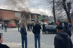 Очевидцы сообщают о взрывах во Владикавказе — детонирует склад пиротехники