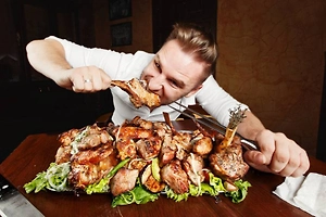 Россиянам объяснили, как вернуться к животной пище после Великого поста