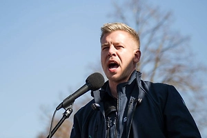 «Убирайтесь все»: Лидер «Тисы» назвал президента и главу верховного суда «марионетками» Орбана