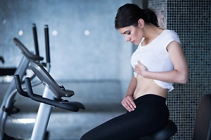 Почему вес стоит на месте, даже если вы пашете в зале? Реальные причины, о которых молчат