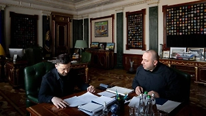 Зеленский обсудил с Умеровым военное сотрудничество со странами Южного Кавказа