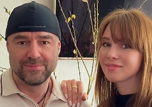 Полина Диброва рассказала, когда на самом деле начала встречаться с Товстиком