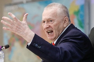 «Взрывной характер» и огромные знания: Песков объяснил, каким запомнил Жириновского