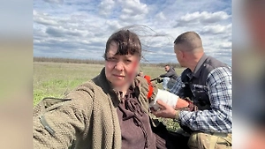 Машину волонтёров из Севастополя атаковал БПЛА, двое ранены