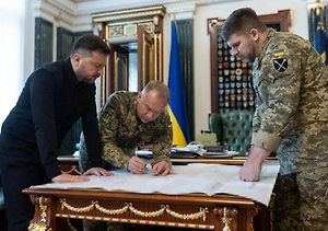 Зеленский потребовал от Запада «жёстких действий» и ракеты ПВО для защиты от РФ