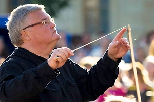 В Петербурге прощаются с народным артистом и дирижёром Сергеем Стадлером