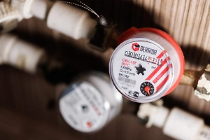 Уголовка и штраф в 200 тысяч: Что грозит за магниты на счётчиках