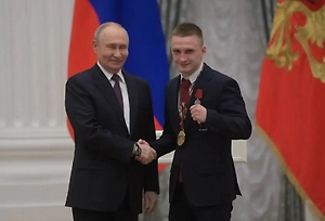 «Пускай боятся»: Путин дал совет «русскому Тайсону» во время вручения наград в Кремле