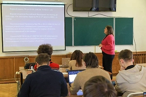 Рособрнадзор объявил предостережения двум вузам