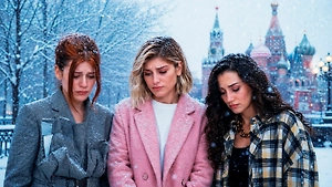 «Вы что, больные!?»: Честная реакция наших звёзд на снегопад в Москве под конец апреля