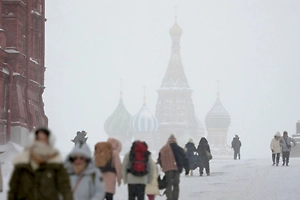 Снежный апокалипсис продлится в Москве до завтра и оставит шлейф на три дня