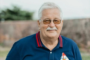 Можно будет пожарить шашлыки, подправить рассаду, которая, может, успела пострадать в эти холодные дни. Комфортно будет провести время на улице