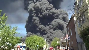 Работы по минимизации последствий атак ВСУ в Туапсе продолжаются, заявил Песков