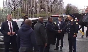 Делегация Конго эффектно прибыла в Кремль на переговоры с Путиным