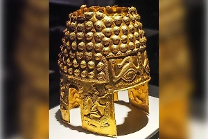 Украденный золотой шлем Коцофенешти возрастом 2400 лет нашли спустя год поисков 