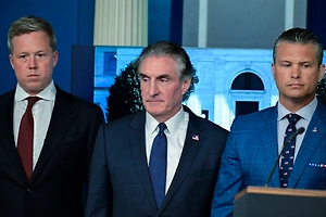 «Министр войны vs министр армии»: В высшем руководстве Пентагона начались распри