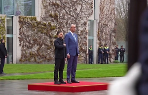 «Объявим войну ядерной державе?» В ФРГ в ужасе от риска апокалипсиса из-за сделки Мерца с Зеленским