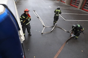 Пожар вспыхнул в порту Туапсе во время налёта дронов ВСУ