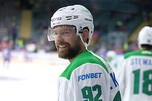 Форварду «Салавата Юлаева» Кузнецову диагностировали двустороннюю пневмонию