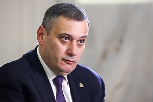 «Соскучился по курской земле»: Разбившийся в ДТП Хинштейн вернулся к работе