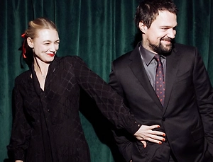 Козловский по-английски поздравил Акиньшину с 39-летием и озадачил фанатов