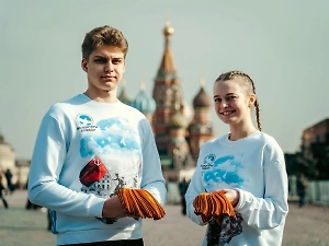 В регионах РФ и за рубежом стартовала ежегодная акция «Георгиевская лента»