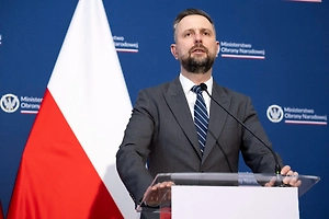 Варшава вспыхнула из-за слов посла Украины о Бандере и Шухевиче