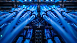 Минцифры предложило тянуть интернет-кабели в приграничные регионы России
