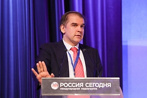 Новиков призвал не давить на российское общество в вопросах демографии