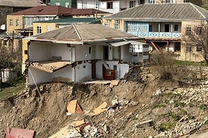 Песков заявил о проработке поручения Путина по жилью в Дагестане