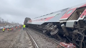 СК назвал предварительную причину схода вагонов поезда в Ульяновской области