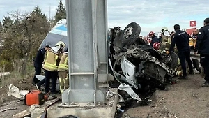 Четыре человека погибли при крушении автобуса в Анкаре