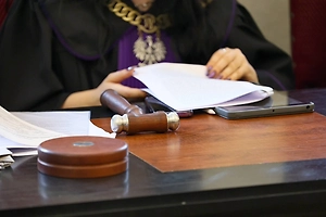 Прокуратура отменила уголовное дело о долге 15-летней сироты в 97 млн рублей