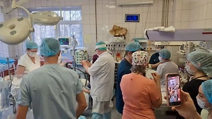 Вероятность — один на миллион: В Петербурге родились однояйцевые четверняшки