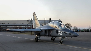 К концу 2026 года в России подготовят три лётных образца Як-130М

