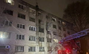 Пожар в пятиэтажке Хабаровска унёс жизни мужчины и женщины