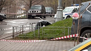 Дверь заперта, квартира в крови: В деле погибшей утром москвички появились страшные загадки