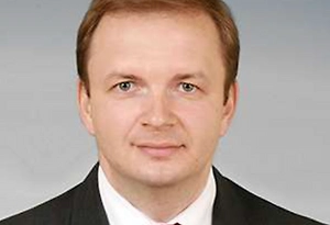 В 2026 году стоимость одного пенсионного коэффициента составляет 156,76 рубля, а фиксированная выплата к страховой пенсии равна 9584,69 рубля. Это параметры именно страховой пенсии, от которых рассчитываются соответствующие прибавки. Социальные пенсии и пенсии по государственному обеспечению индексировались отдельно — с 1 апреля 2026 года на 6,8%.