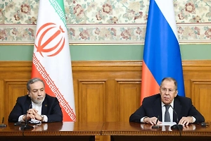 Лавров поговорил по телефону с главой МИД Ирана после перемирия с США