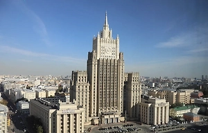 Контакты России и США по Украине оставляют положительное впечатление, заявили в МИД