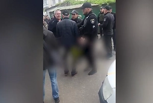 Силовая мобилизация в Одессе закончилась дракой и разбитой машиной ТЦК