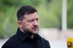 Зеленский пригрозил РФ ответом за массированные удары по Украине