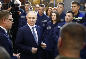 
Путин призвал ускорить принятие решений в промышленности