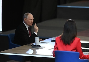 Путин заявил о росте промышленности на 12% к уровню 2021 года