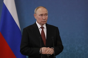 Путин рассказал, что власти регулярно обсуждают ставку, рубль и «длинные деньги»